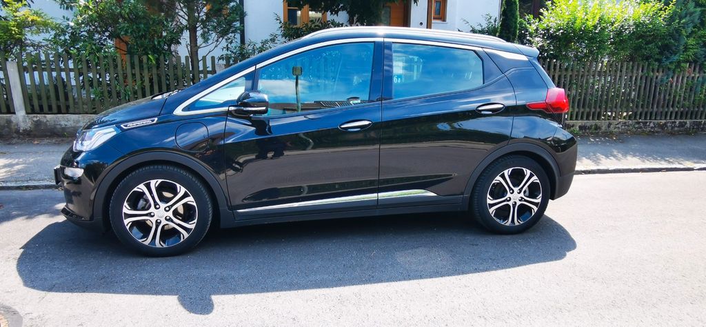 Bild des Angebotes Opel Ampera-e Ultimate,Vollleder, AHK,Klimatronic,usw