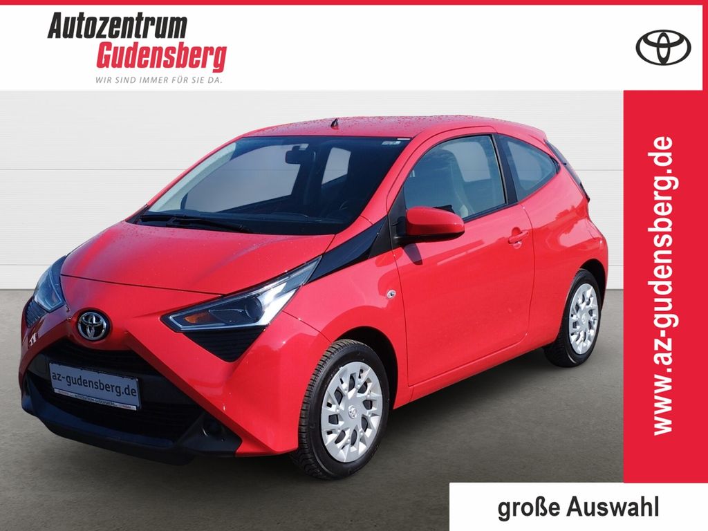 Bild des Angebotes Toyota Aygo 1.0L X-Play 3-T. Sitzheizung/Allwetterreife