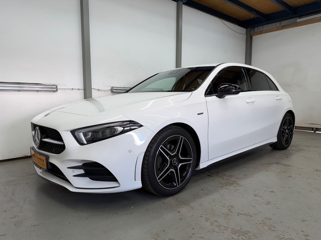 Bild des Angebotes Mercedes-Benz A 180 Edition AMG-Line