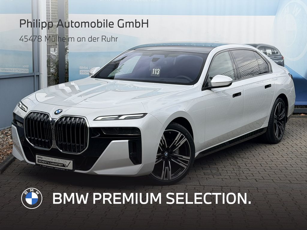 Bild des Angebotes BMW 740d xDrive M Sport Pano-Sky Autobahnas. St-Hzg