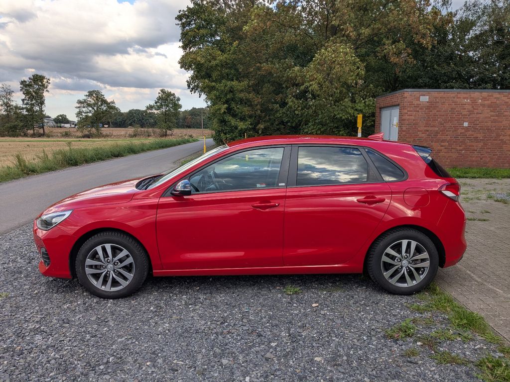 Bild des Angebotes Hyundai i30 1.4 T-GDI YES!