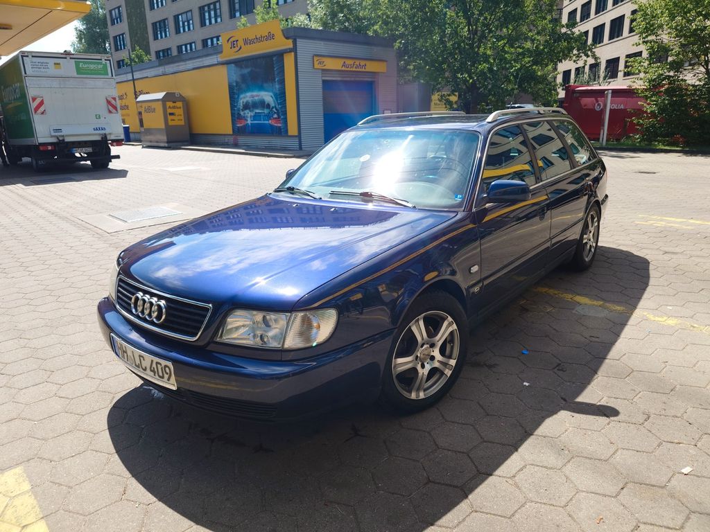 Audi A6 2.6 Avant quattro quattro