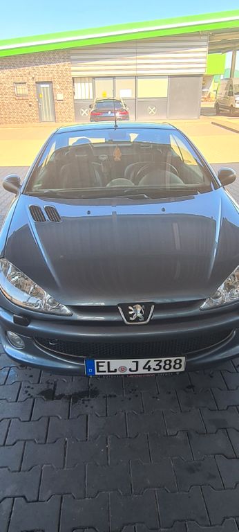 Bild des Angebotes Peugeot 206 CC Sport 110 Nevada Rot Sport