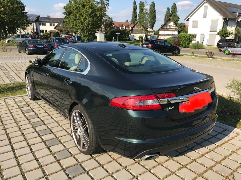 Bild des Angebotes Jaguar XF 3.0 V6 155kW Diesel Luxury Luxury