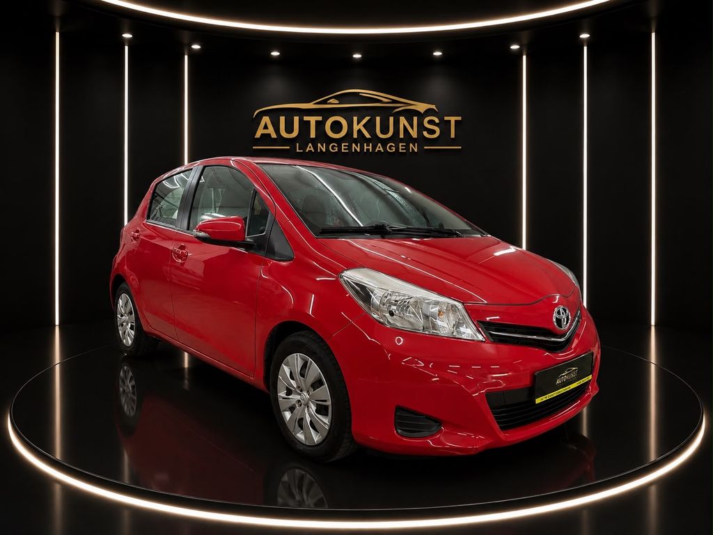 Toyota Yaris Life 2.Hand Erst 19Tkm Klima Kamera ISOFIX