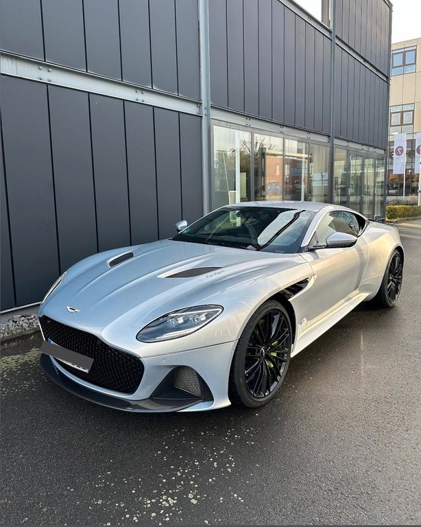 Bild des Angebotes Aston Martin DBS Superleggera Coupe