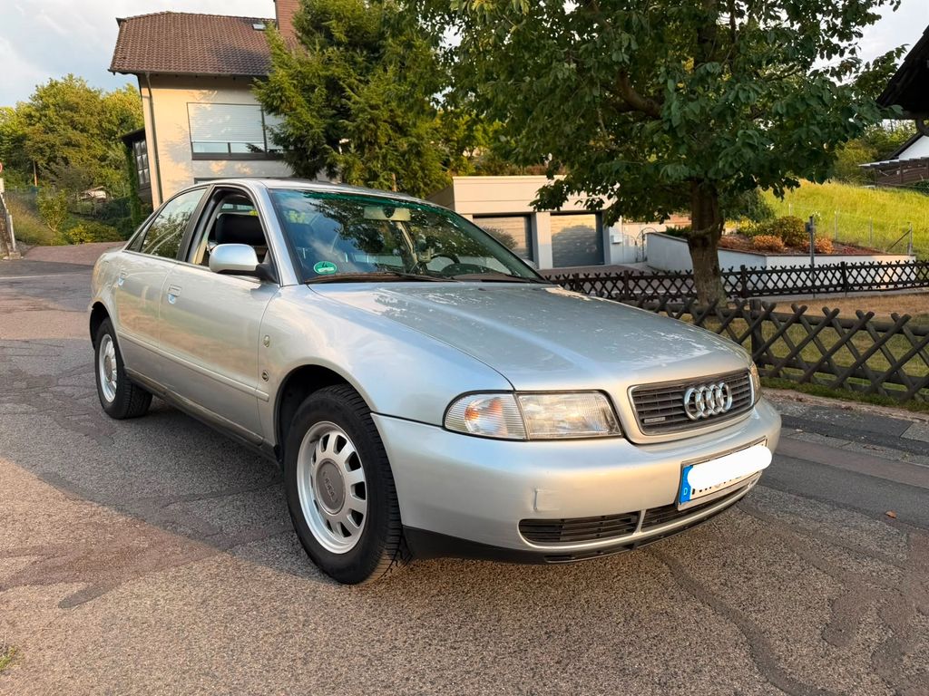 Bild des Angebotes Audi A4 B5 Allrad 2.6