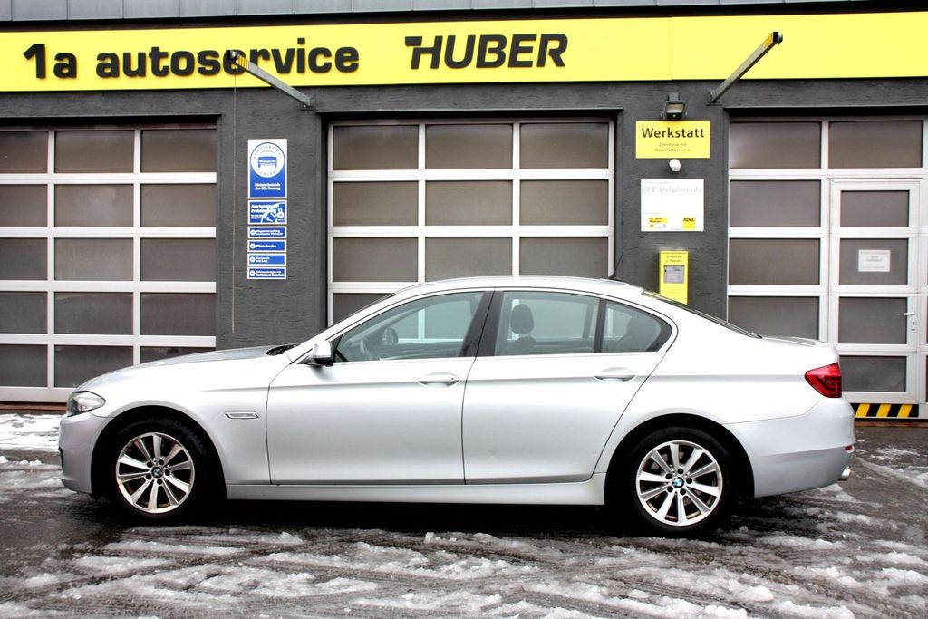 Bild des Angebotes BMW 525d Business 1. Hd MY Steptronic Navi PDC Sitzh