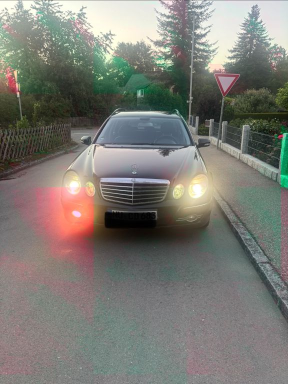 Bild des Angebotes Mercedes-Benz E 320 CDI ELEGANCE - EXPORT TÜV 4/27 DPF defekt