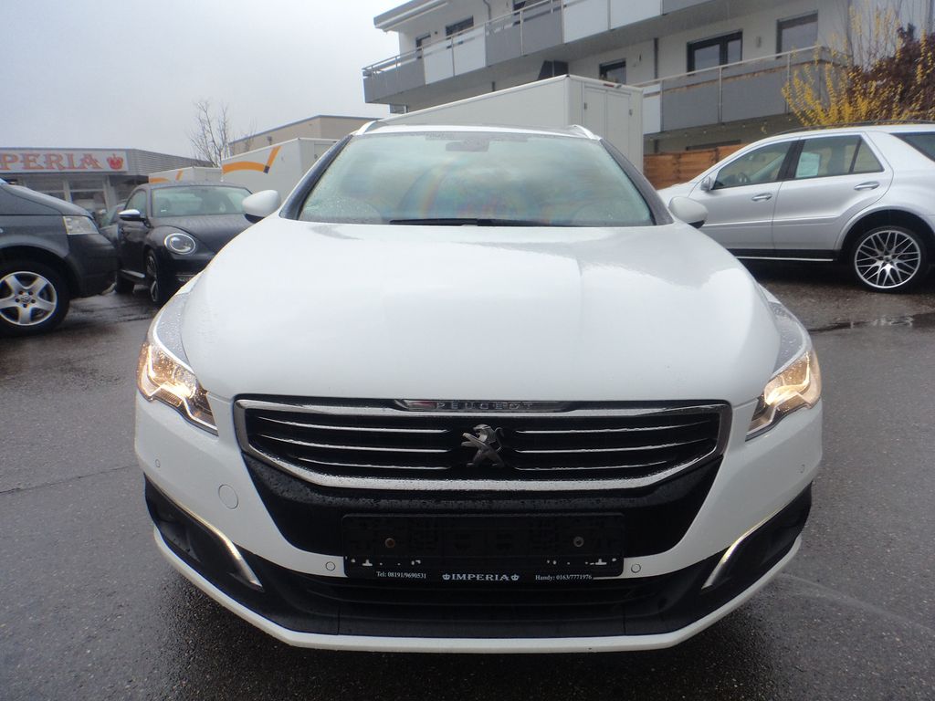Bild des Angebotes Peugeot 508 SW Allure Automatik Navi Leder Klimaautomati