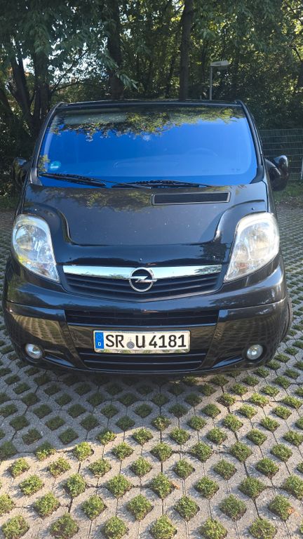 Bild des Angebotes Opel Vivaro 2.0D - 7 Sitze