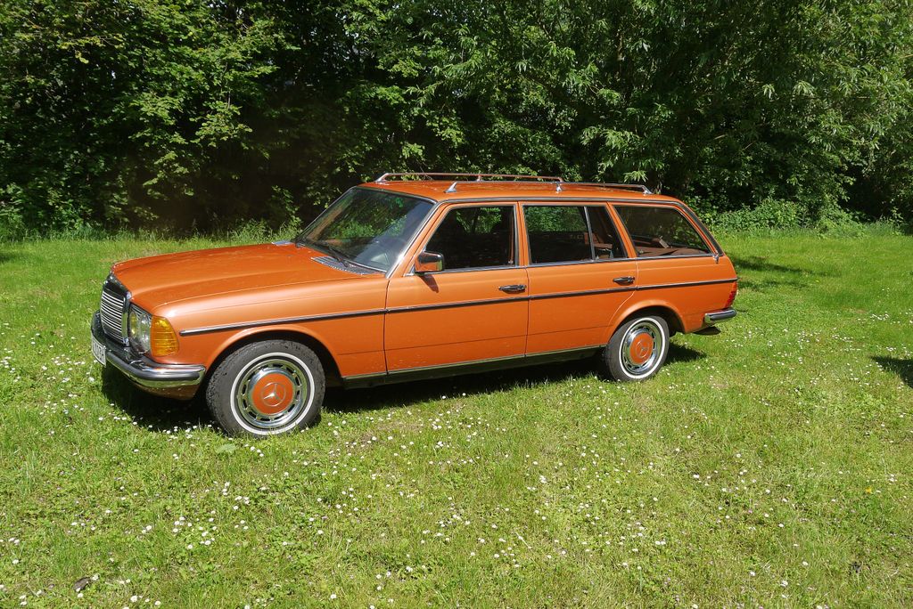 Bild des Angebotes Mercedes-Benz 250 V8 500 TE aus Neuteilen bitte lesen