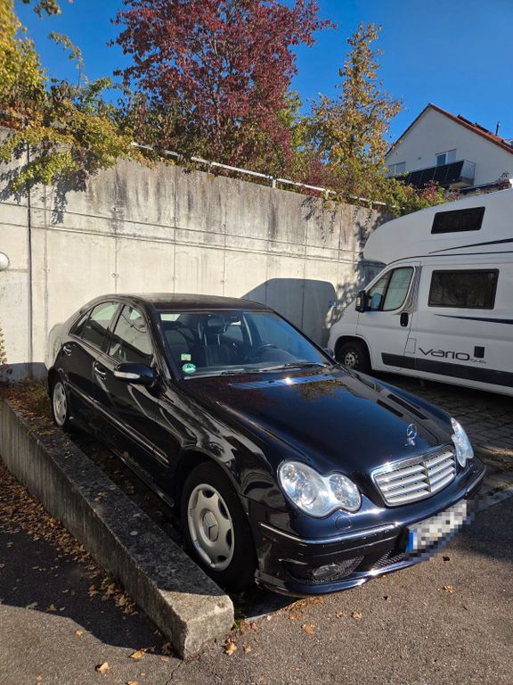 Bild des Angebotes Mercedes-Benz 200