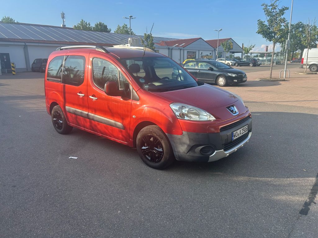 Bild des Angebotes Peugeot Partner Tepee Tepee Premium 120 VTi 1.6 Premium