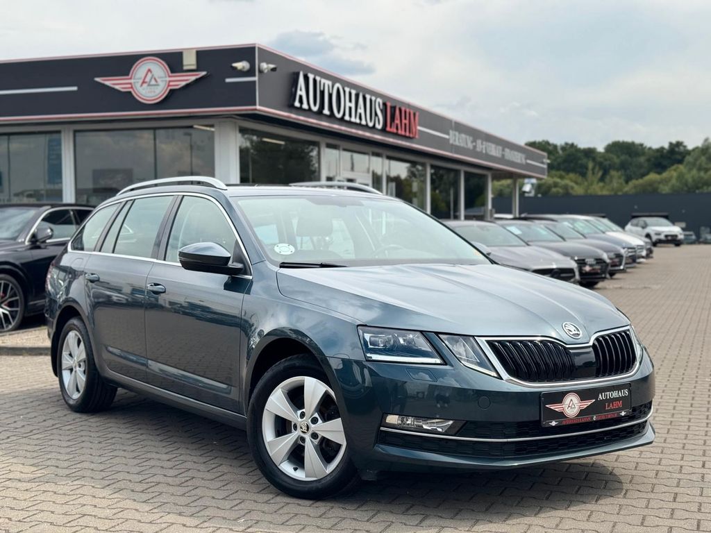 Bild des Angebotes Skoda Octavia Combi 2.0TDI DSG"Style"KEYLESS*AMBIENTE*