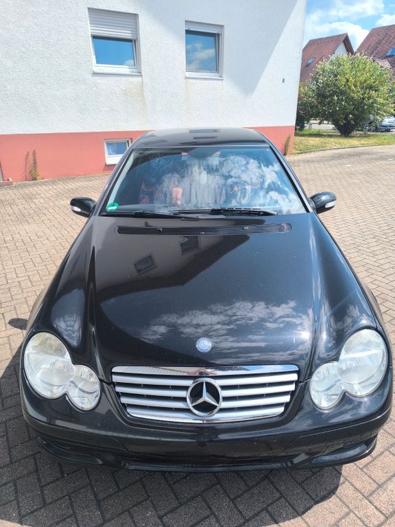 Bild des Angebotes Mercedes-Benz CLC 180 KOMPRESSOR -