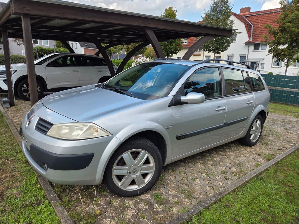 Bild des Angebotes Renault Megane Grandtour Privilege 1.6 16V Expression