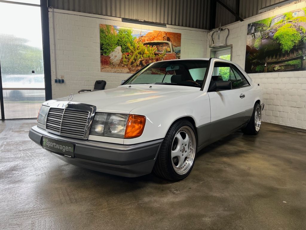 Mercedes-Benz E 300 Coupe H Kennzeichen