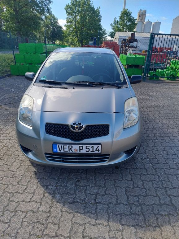 Bild des Angebotes Toyota Yaris Cool 1,0-l-VVT-i Cool