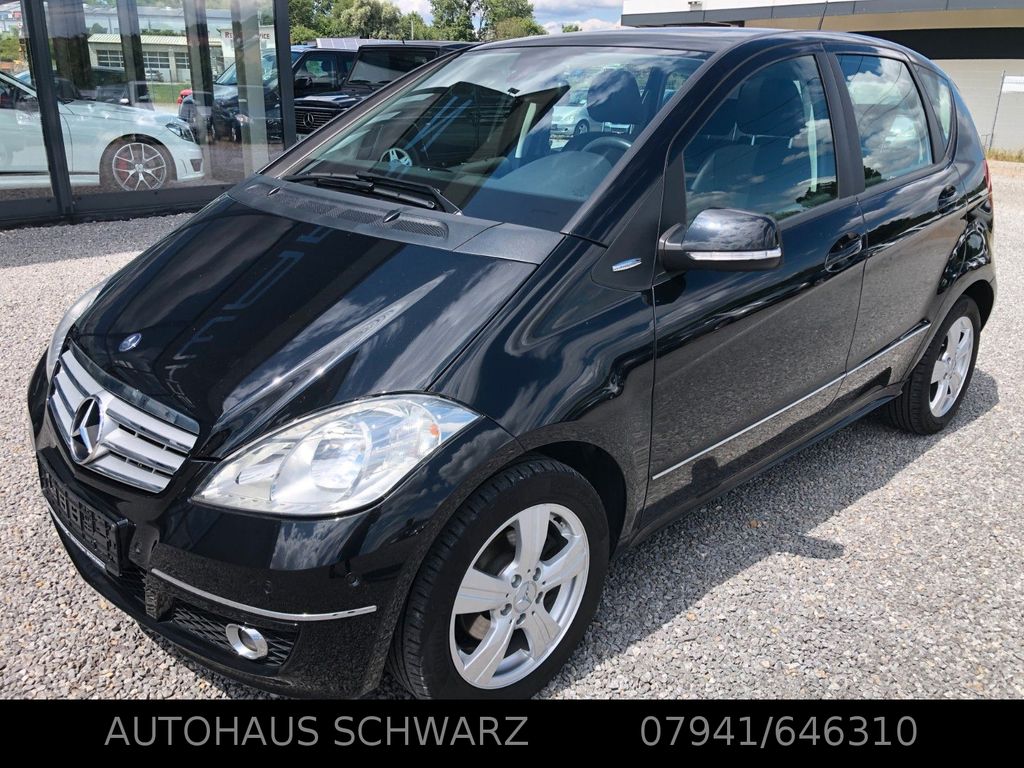 Bild des Angebotes Mercedes-Benz A 180 Autotronic Avantgarde*Panoramadach*1.Hand*