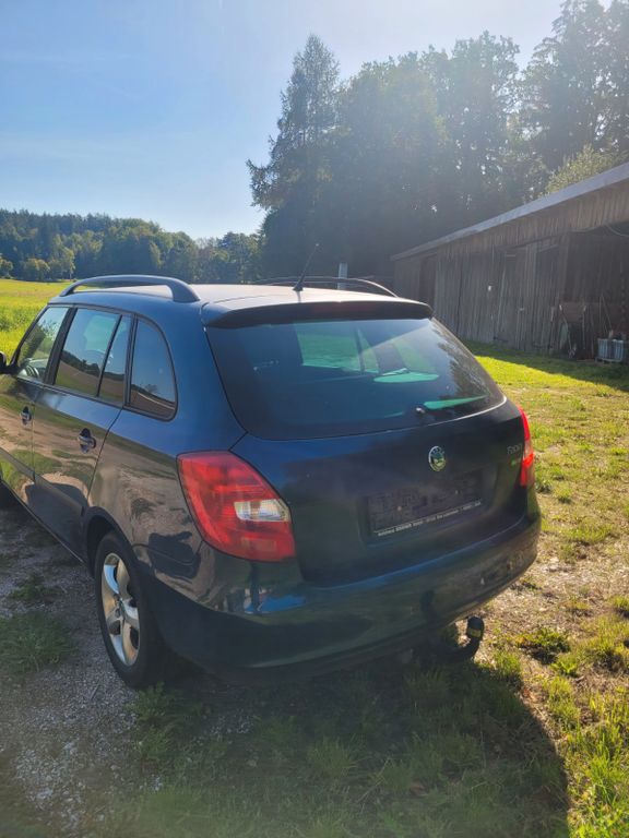Bild des Angebotes Skoda Fabia 1.2l TSI 63kW Family Combi Family