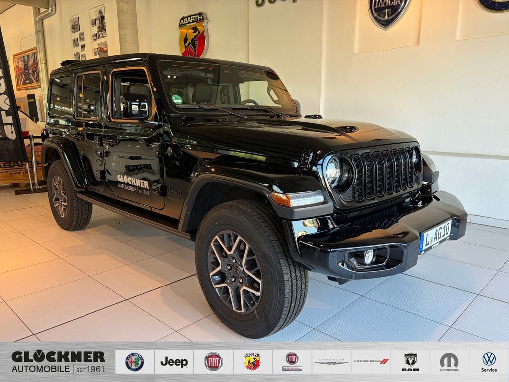 Jeep Wrangler ICE MY25 Sahara 2.0l TB Sky One Touch