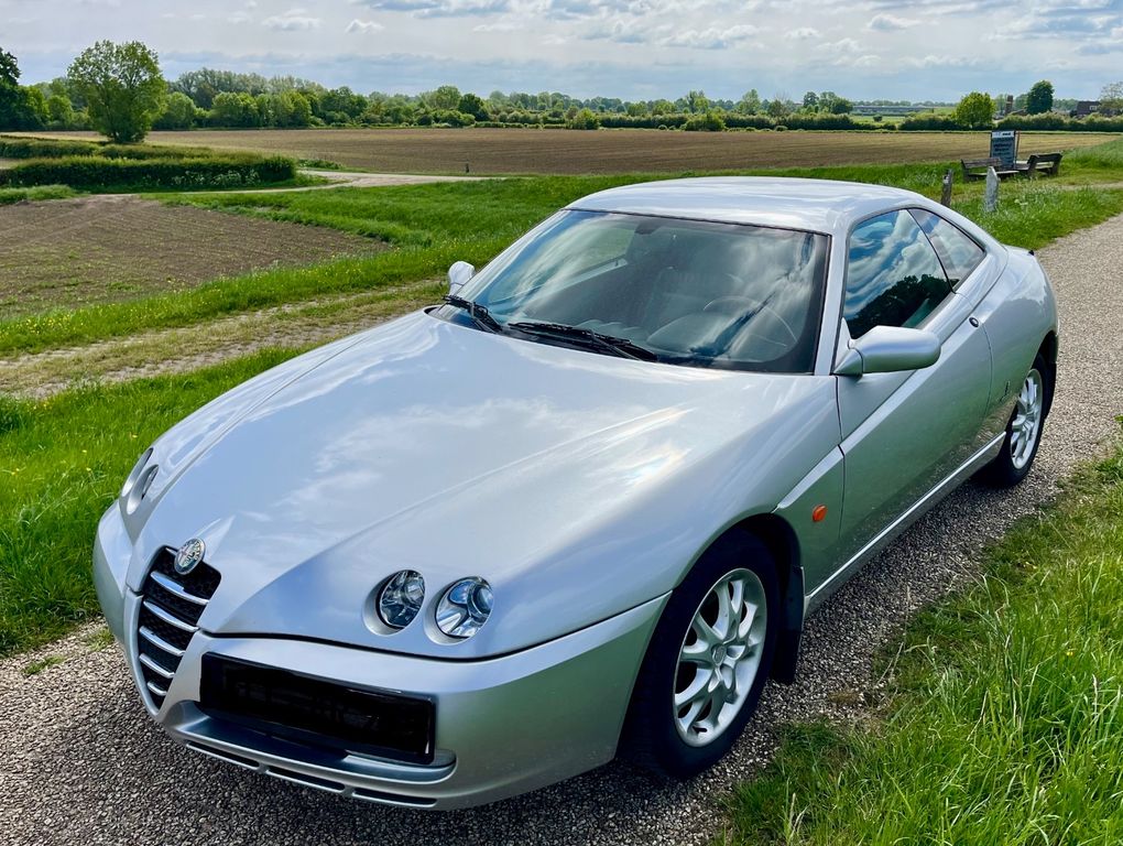 Alfa Romeo GTV 2.0 JTS 16V Medio Medio