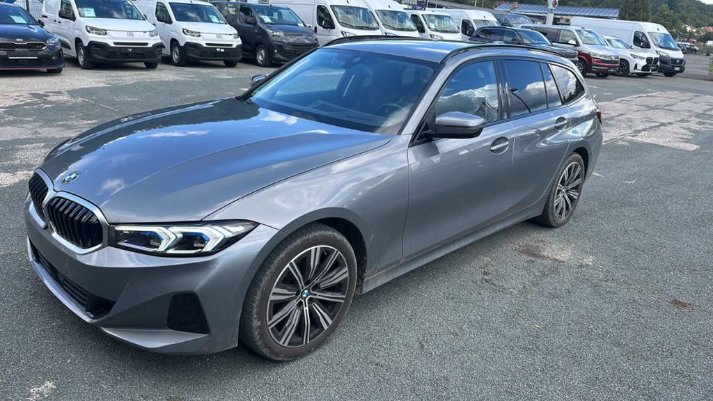 Bild des Angebotes BMW 320 3 Touring 320 d xDrive