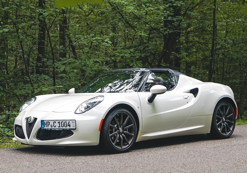 Alfa Romeo 4C Spider | Nur 23tkm | Zahnriemen/Wartung neu