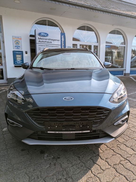 Bild des Angebotes Ford Focus 1,5 EB 150PS Active Turnier Autom,Panorama