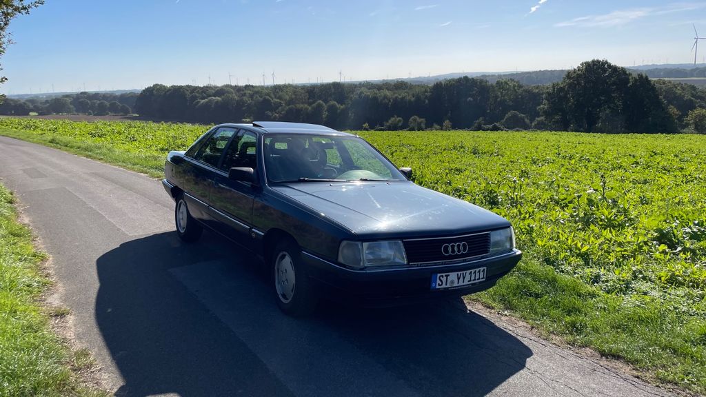 Audi 100 C3, Typ44, 2l 5 ZylinderLimousine