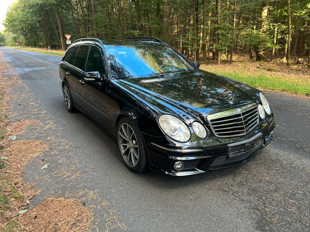 Bild des Angebotes Mercedes-Benz E 63 AMG 8-Fach Massage Distronic 4xSHZ Keyless