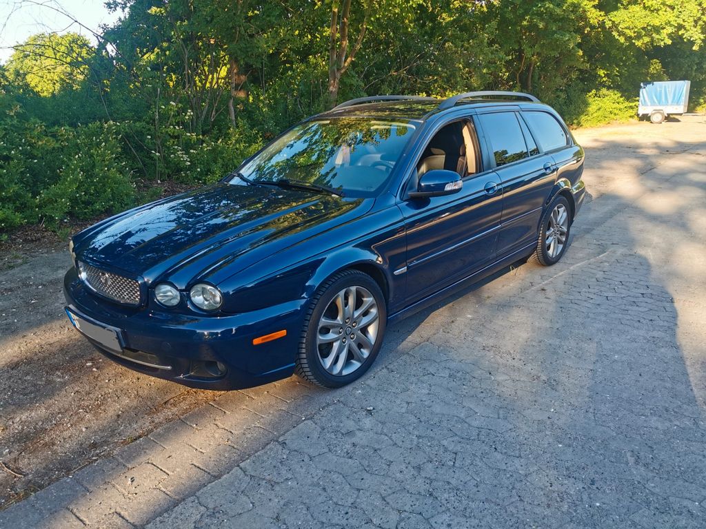 Jaguar X Type 2,2 Diesel 9/2010 Automatik Tüv 1/2027