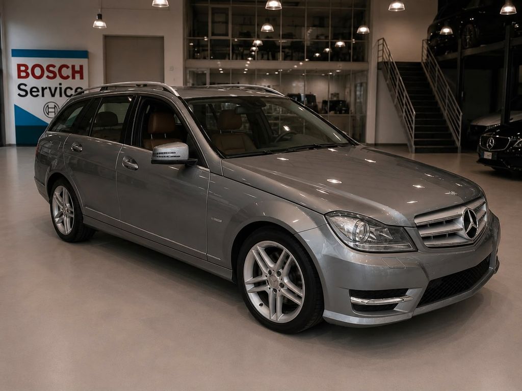 Bild des Angebotes Mercedes-Benz C 300 CDI 4-MATIC"AMG-LINE"LEDER/NAVI/XENON/PDC"