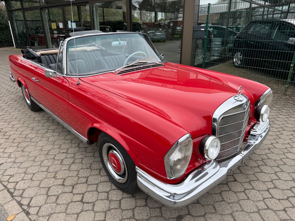Bild des Angebotes Mercedes-Benz 220 SEb Cabrio W111