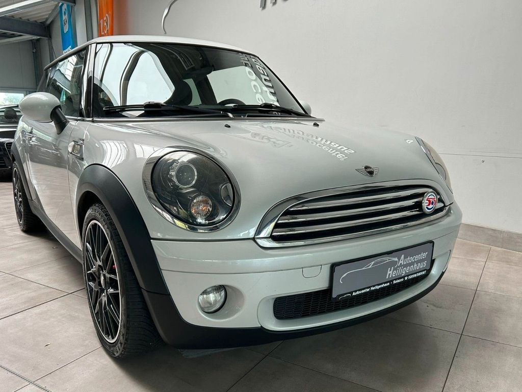 Bild des Angebotes MINI Cooper 50 CAMDEN Bi-Xenon Klima Harman-Kardon