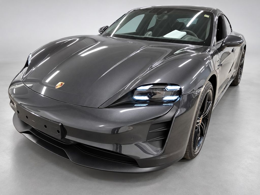 Bild des Angebotes Porsche Taycan GTS/P-Display/PDCC/HAL/HUD/360°/MEGA-SPEC