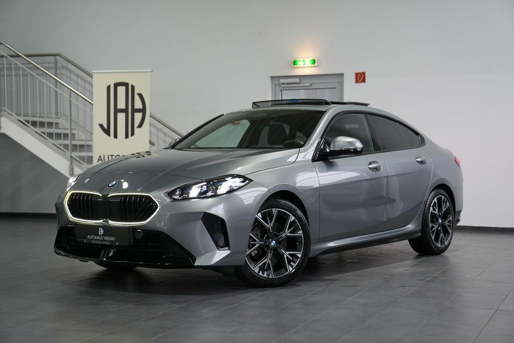 Bild des Angebotes BMW 220 M Sport *AUT*PANO*H&K*HEAD-UP UVP: 56.320,02