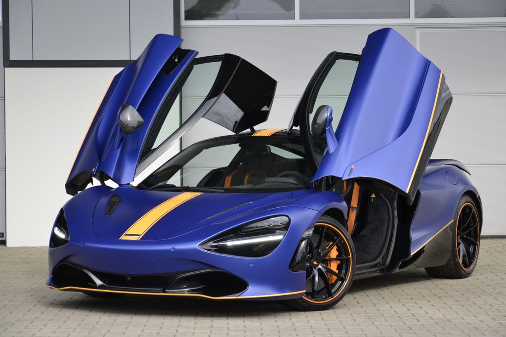 Bild des Angebotes McLaren 720S*PERFORMANCE*MSO*LIFT*360*B&W*CARBON*MATT*