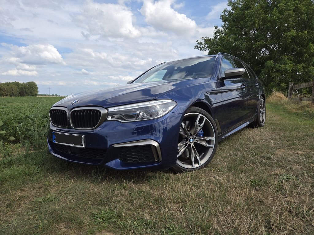 Bild des Angebotes BMW M550d xDrive Touring A -