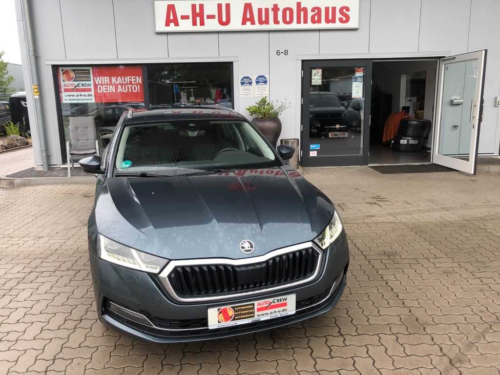 Bild des Angebotes Skoda Octavia Combi First Edition