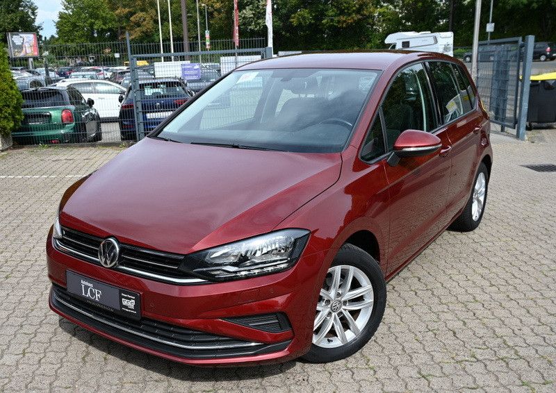 Bild des Angebotes Volkswagen Golf Sportsvan VII 1.0 TSI Comfortline AHK 2xPDC