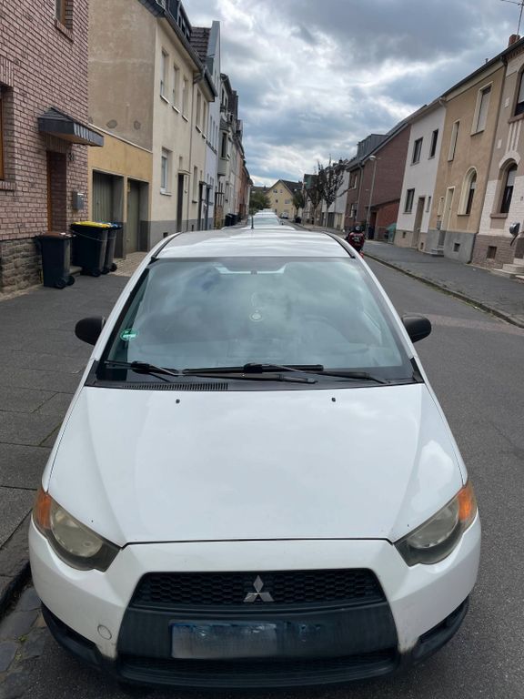 Bild des Angebotes Mitsubishi Colt 1.3 - 120.000km