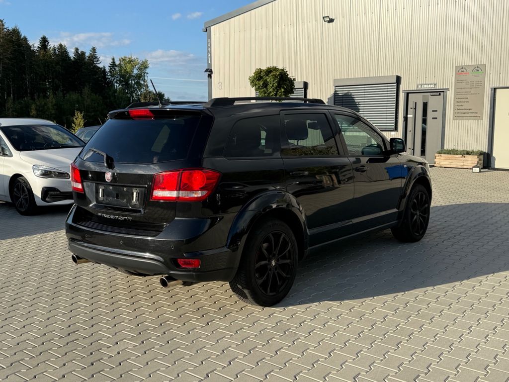 Bild des Angebotes Fiat Freemont 2.0 Multijet 16V 170 PS Urban Urban