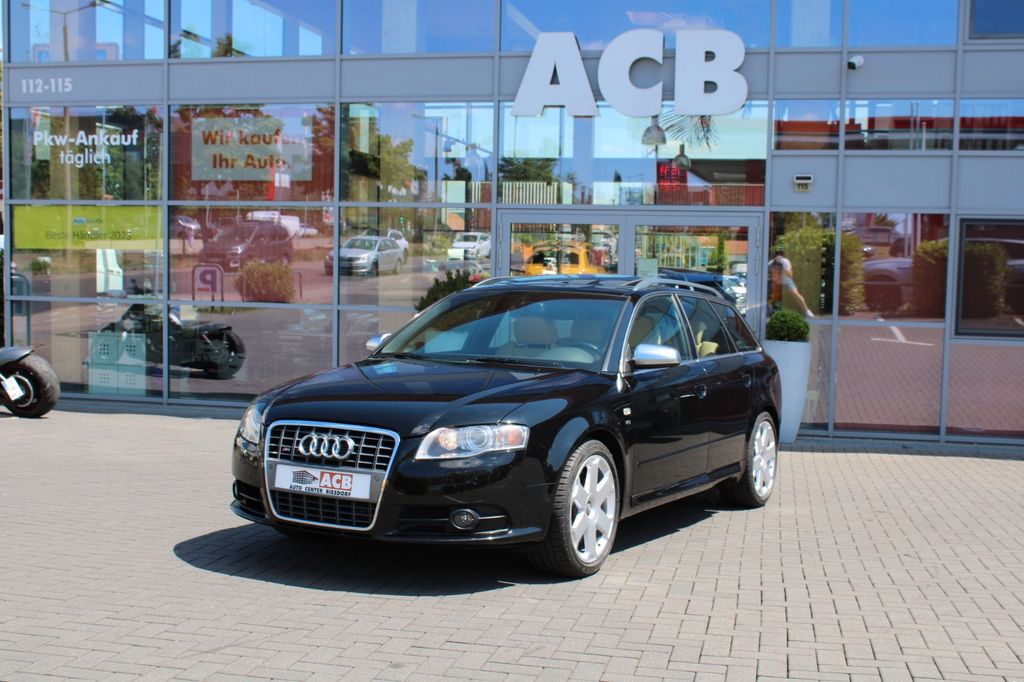 Bild des Angebotes Audi S4 Avant 4.2 quattro Exclusive Recaro SD 70tkm