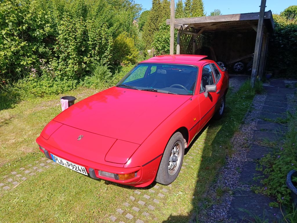 Porsche 924 kultiger Sportwagen