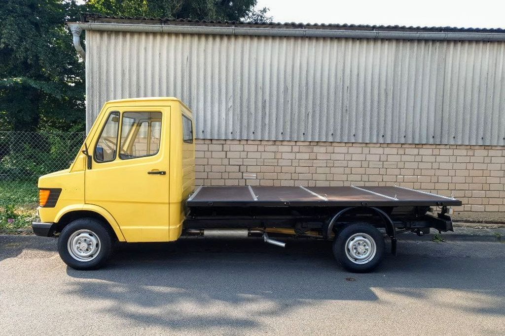 Bild des Angebotes Mercedes-Benz 208 "Bremer" Transporter T1 TÜV NEU 07/28