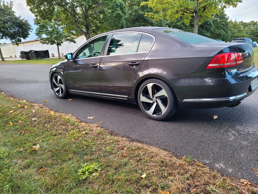 Bild des Angebotes Volkswagen Passat 2.0 TDI DSG 4MOT 130kW Comfortline BM...