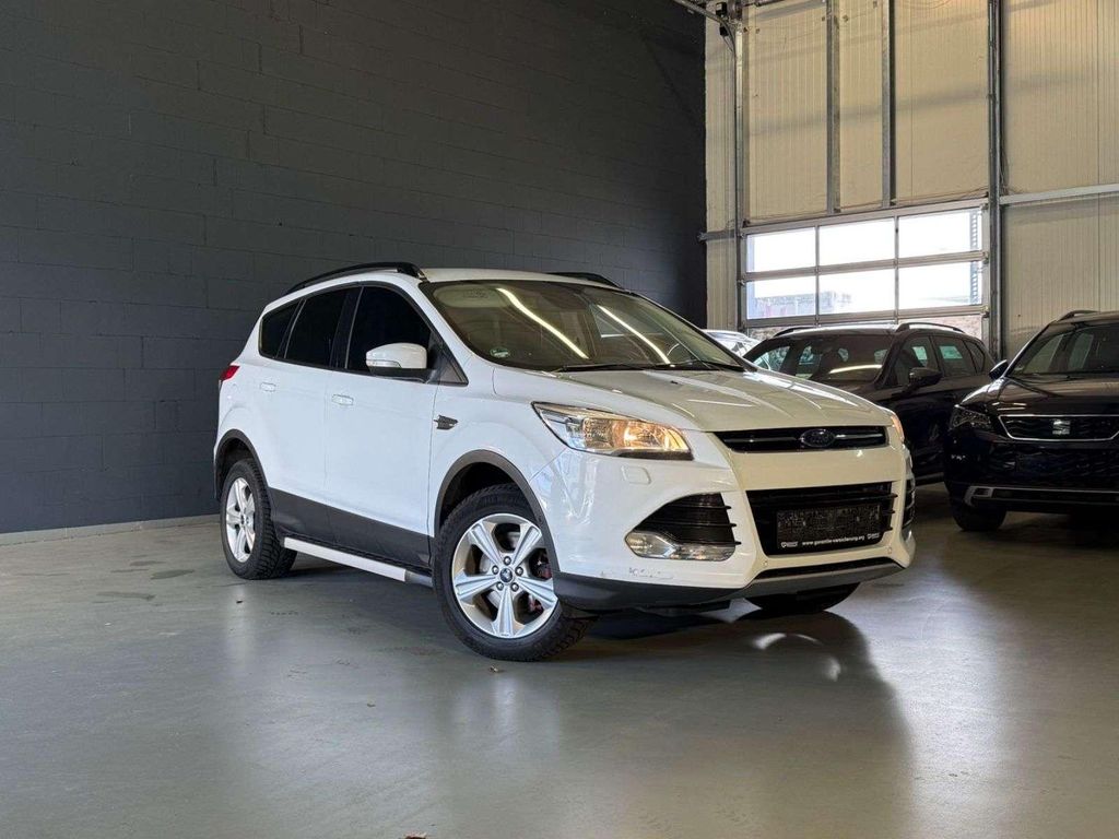 Bild des Angebotes Ford Kuga Titanium-ALLRAD-KAMERA-NAVI-AHK-TEMPO-SHZ