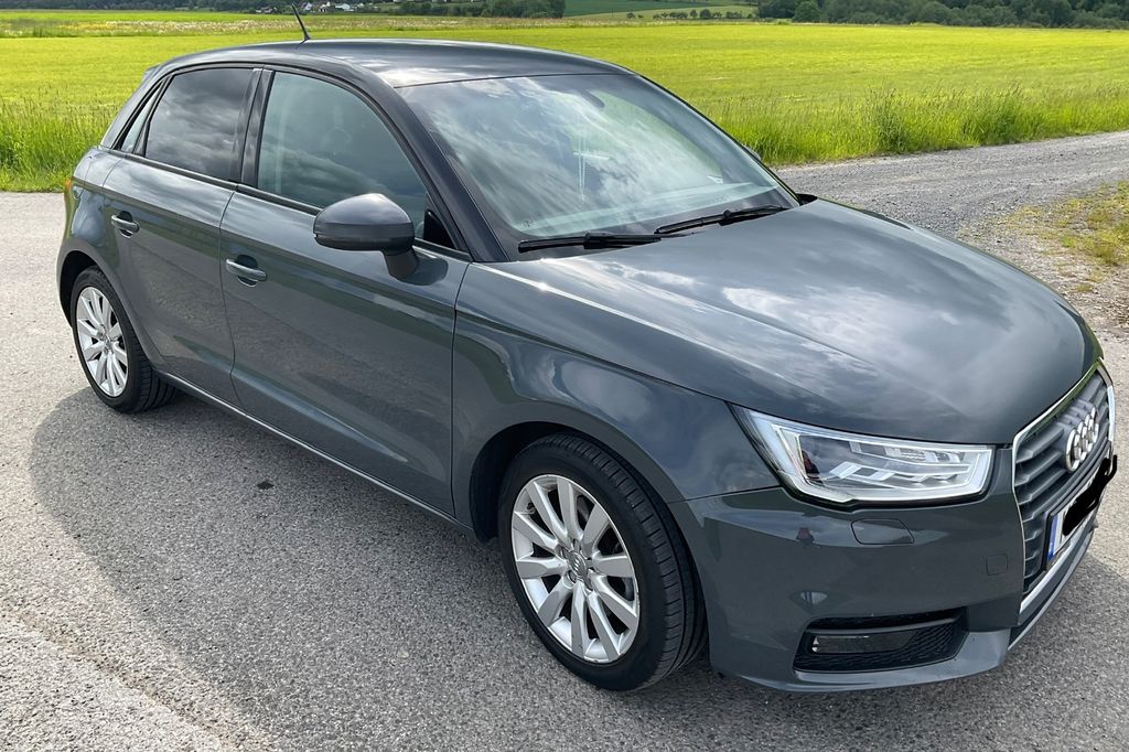 Audi A1 1.4 TFSI Sportback -PDC, Navi, Xenon